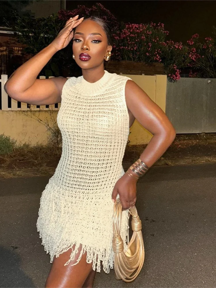 فستان نسائي صيفي من Three Sisters بلون سادة مثير بخصر عالٍ بدون أكمام وشرابة مقطوعة بقصة ضيقة فستان أنيق مرقع