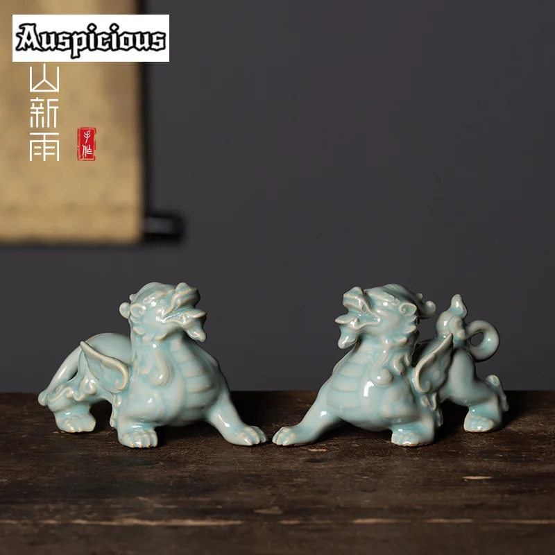 

Handmade Longquan Celadon Tea Pet Elegant Pixiu Art Exquisite Miniatures Tea Figurine Tea Statue Tea Ceremony Teaset Collection