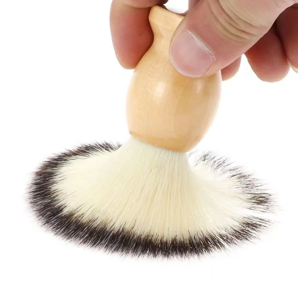 Рисунок 2 - Натуральные волосы барсука