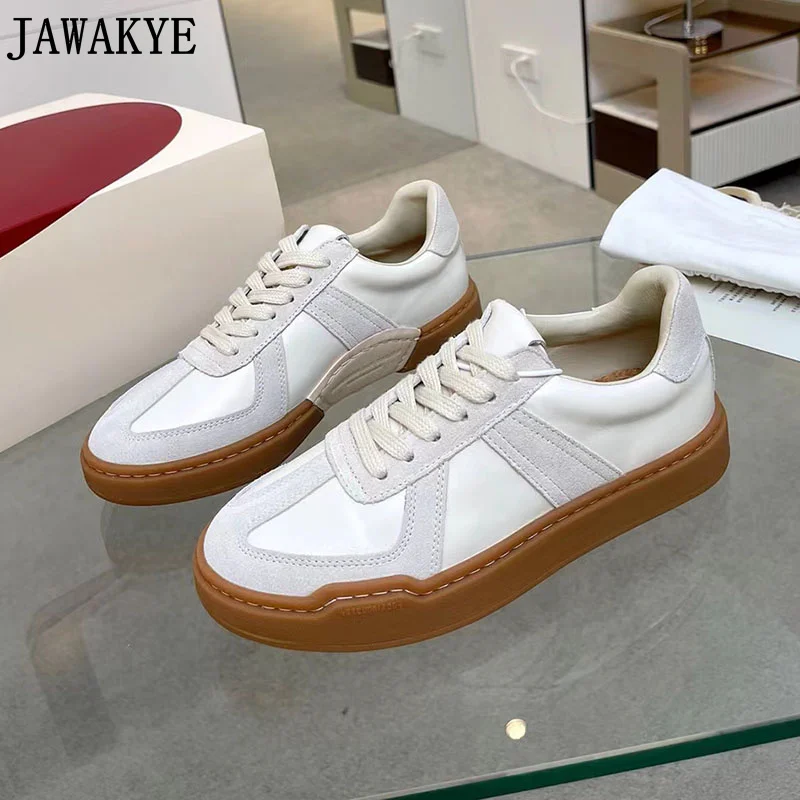 

High Quality Luxury Brand Flat Shoes Women Suede Leather Thick Sole Lace Up Casual Shoes Autumn Party Lovers Vacation Walk Shoes