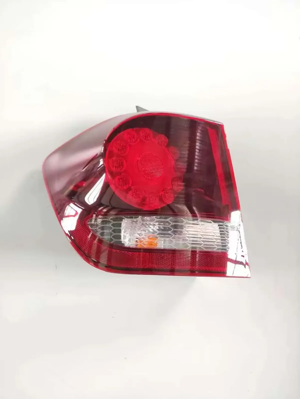 

Outer Tail Light LED Left Fit For DODGE Journey FIAT Freemont 68227119AA