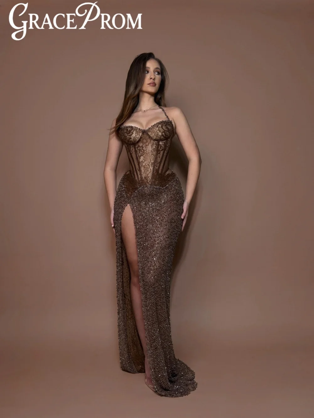 

Brown Shiny Pearls Lace Evening Dress Modern Halter High Slit Formal Party Gown Customized Luxurious Elegant Red Carpet Gown