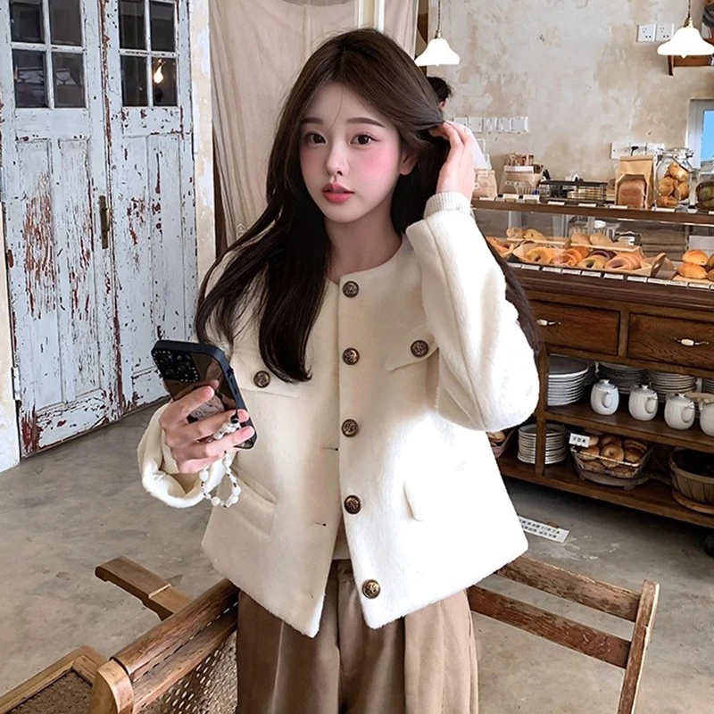 Eleganckie, krótkie płaszcze w stylu francuskim dla kobiet, jesienno-zimowe, zapinane na guziki, z długim rękawem, codzienne kurtki z okrągłym dekoltem, uniwersalne, modne bluzki do biura.