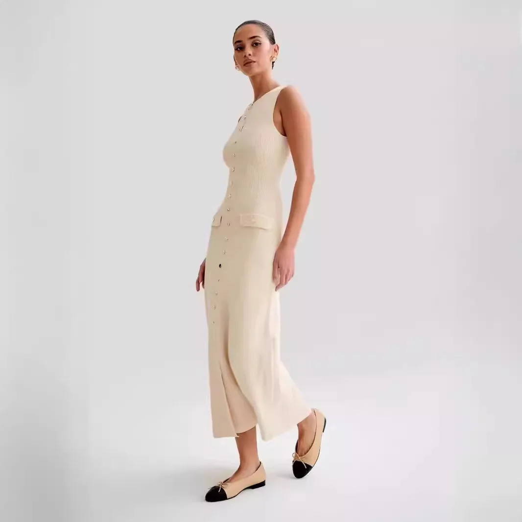 

2025 Summer New Temperament Sleeveless Crew Neck Slim-fitting Knitted Dress