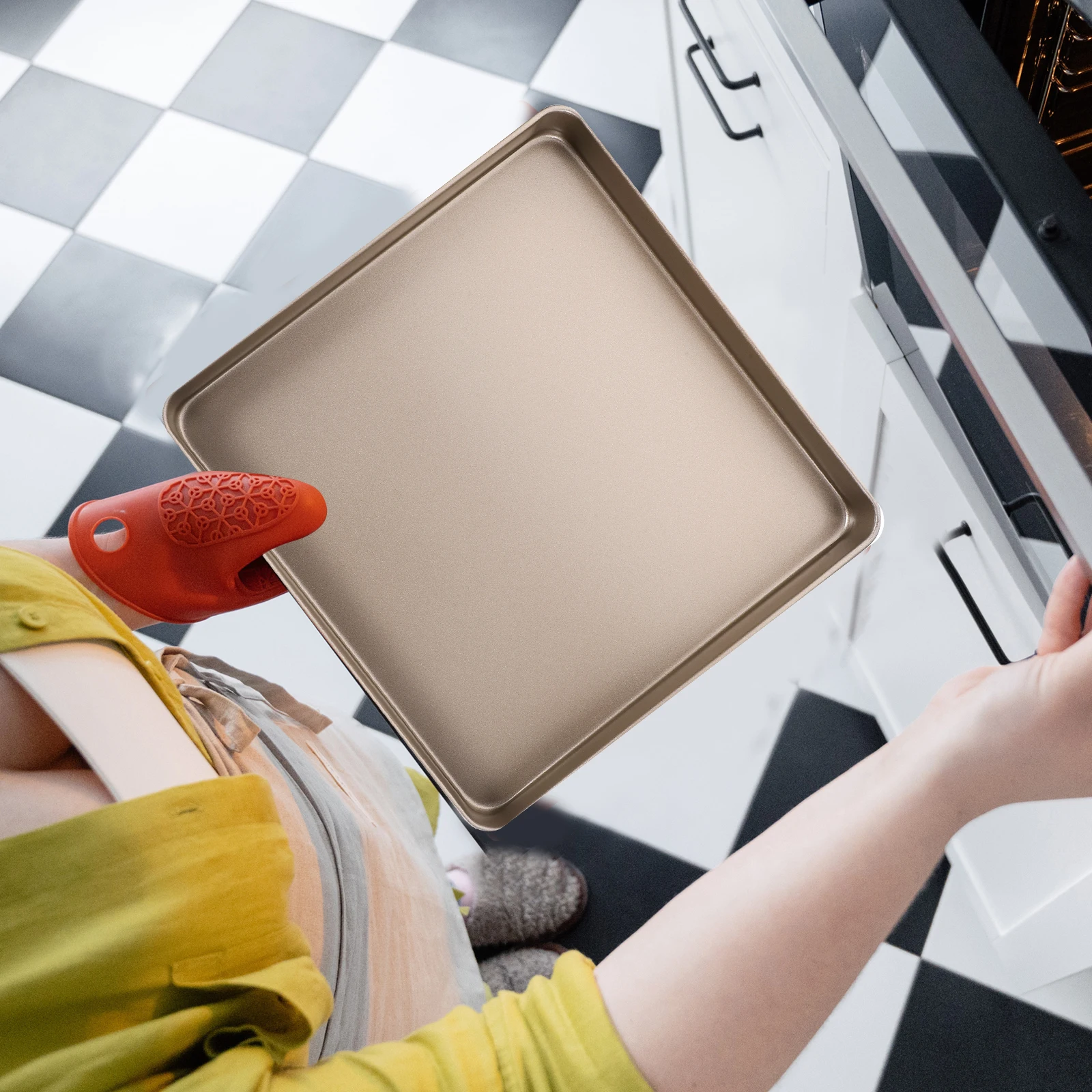 

11-дюймовая квадратная форма для выпечки с антипригарным покрытием, гладкая форма для торта, печенья, противень из углеродистой стали, легко чистится, для использования на кухне