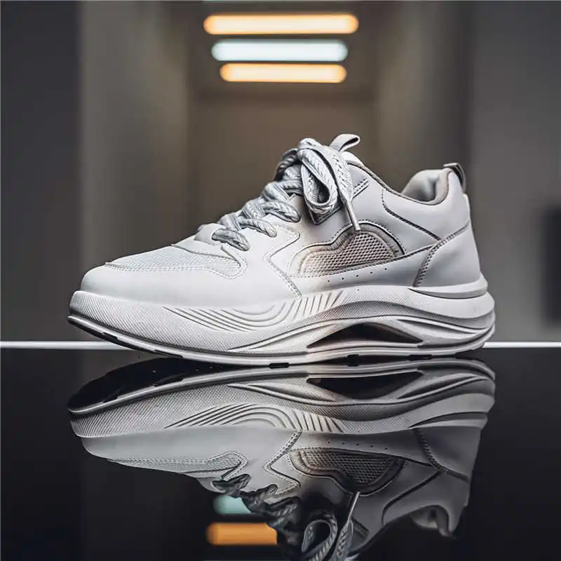 

Кроссовки с завязками на большой подошве Синие кроссовки на плоской подошве Спортивная мужская обувь для баскетбола Широкая посадка оптом для перепродажи Крутой супер уютный комфорт