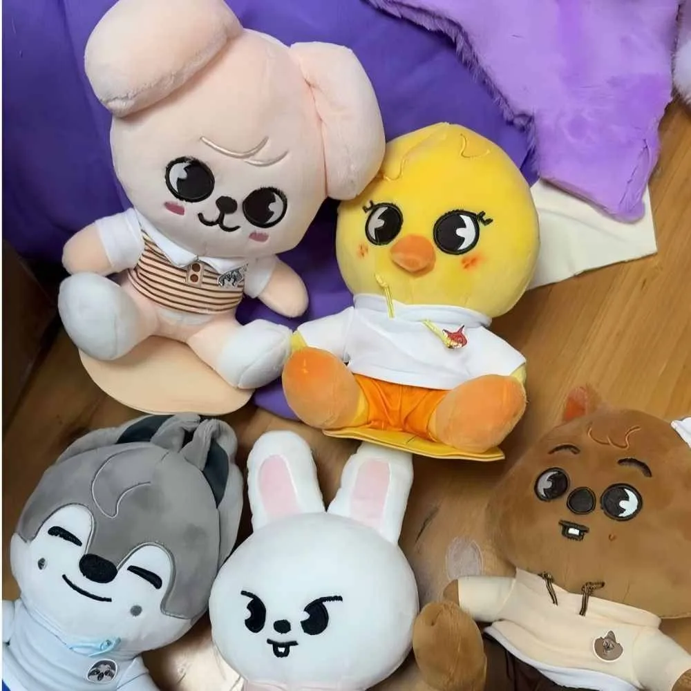 

stray kids skzoo 20cm Zootopia Stray Children Doll Star Doll Muppet Plush Toy