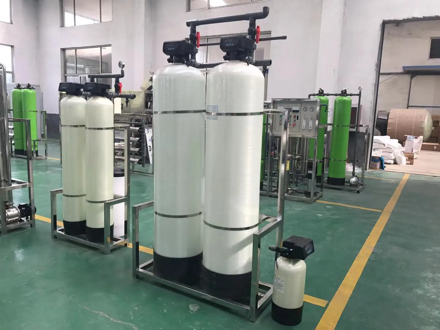 غلاية منقي مياه الراتنج الملح مع ضمان لمدة سنة واحدة، منقي المياه الصلبة للزراعة الصناعية الإلكترونية الأوتوماتيكية