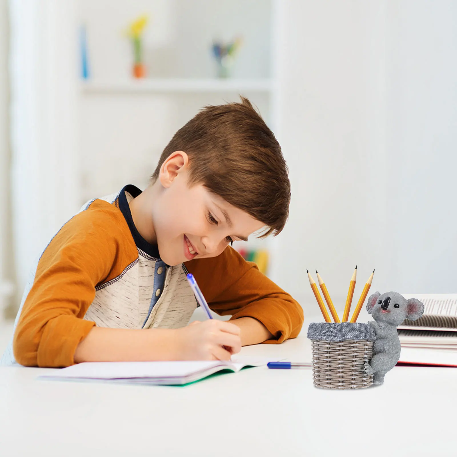 

1Pcs Creative 3D Koala Pen Holder Resin Animal Shape Desktop Organizer Storage Container Decorative Brush Pot Resin Pen Holder