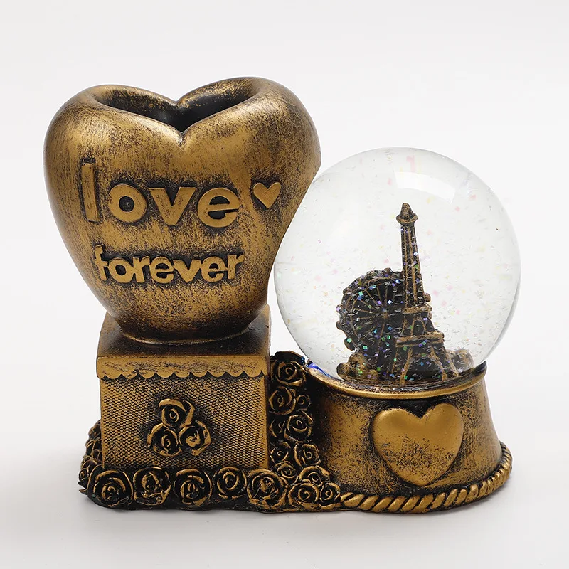 

Creative Retro Love Iron Crystal Ball Ornaments Office Home Distressed Craft Pen Container Ornaments Graduation Season Gifts