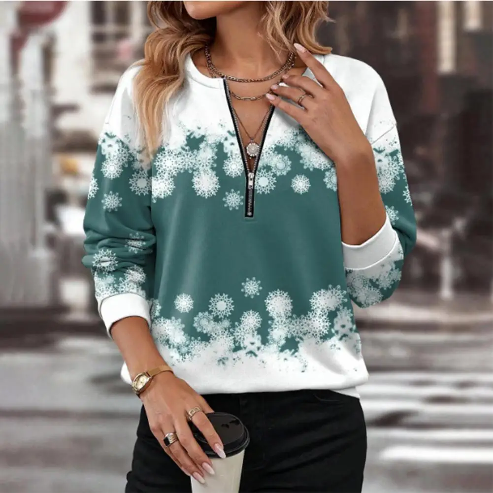 

Gradient Color Blouse Snowflake Print Christmas Sweatshirt with Zipper Neck Gradient Contrast Color Winter Lady Top for Fall