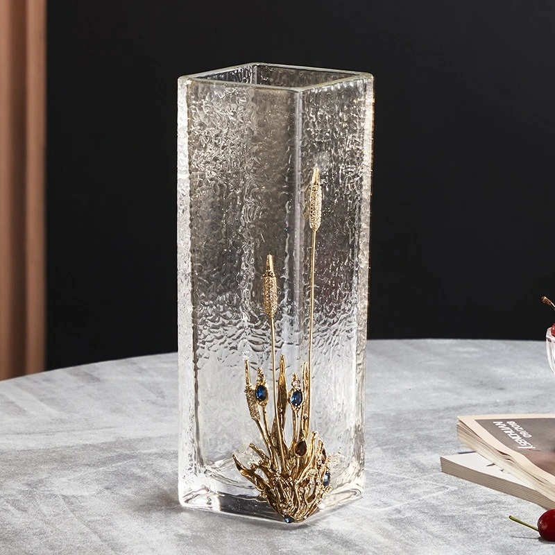 Retro art transparent glass vase ornament, exquisite flower arrangement dining table in the living room, square wide mouth