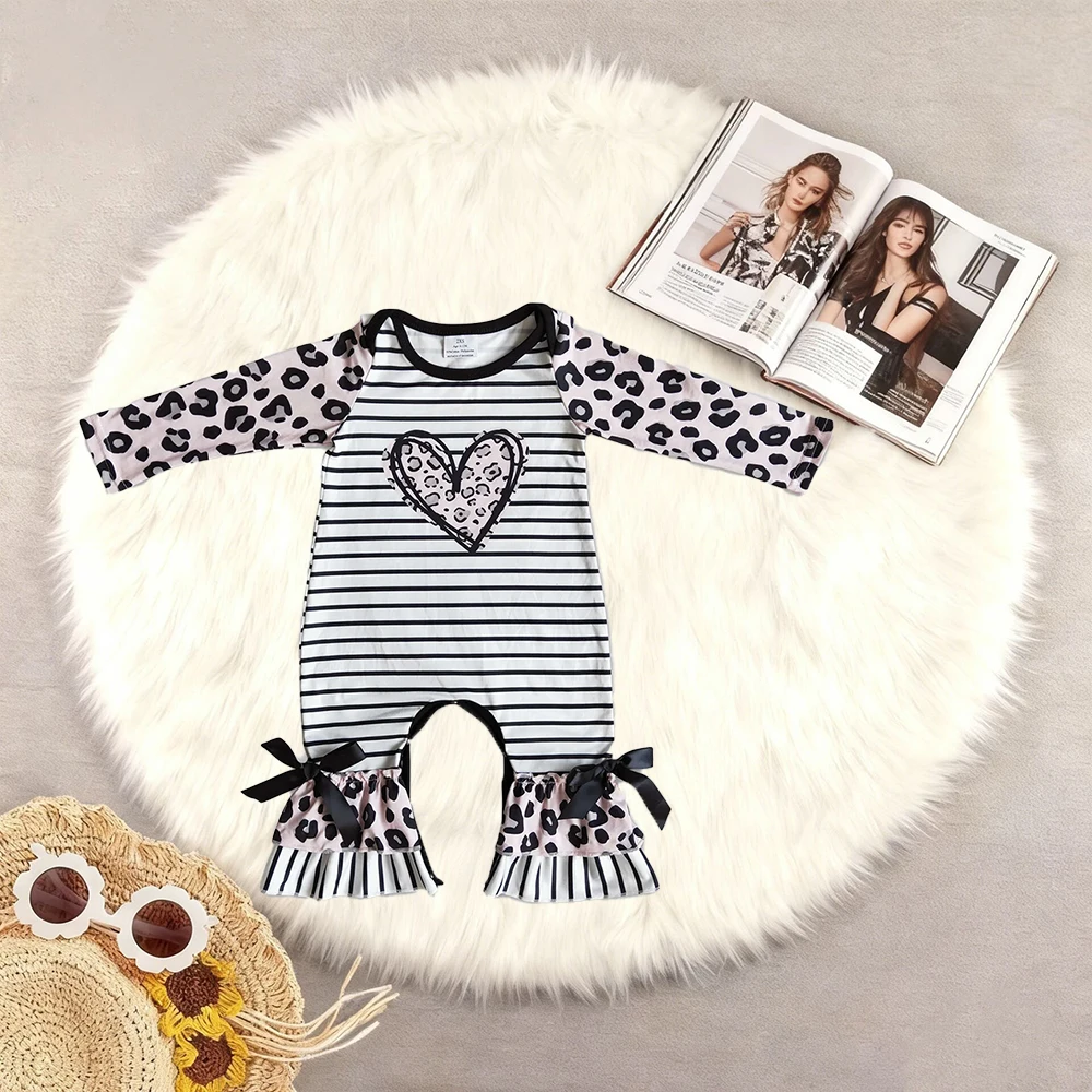 10.15 Baby girls Winter rompers Baby girls heart stripe ruffle Valentines rompers