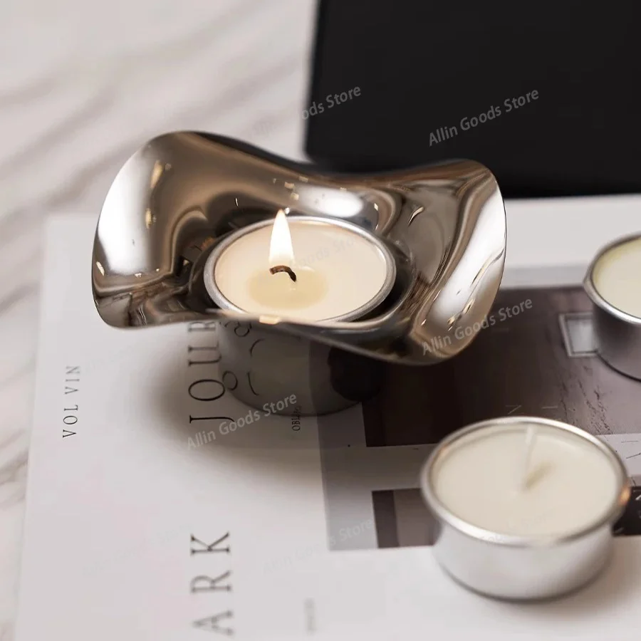 Stainless Steel Mini Candle Stand, Flower Shaped Candlestick, Unique Aroma Candle Container for Household Table Wedding Ornament