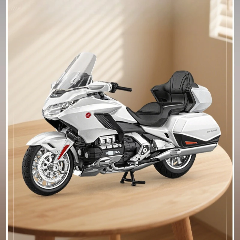 

1:12 Gold Wing GL1800 Motorcycle Simulation Alloy Die Casts Toys with Light and Sound Motorcycle for Child Birthday Gift
