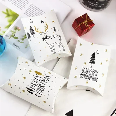 50pcs Pillow Shape Xmas Tree Elk Christmas Candy Box Paper Cookies Packing Boxes Fold DIY Christmas Gift Bag Party Supplies