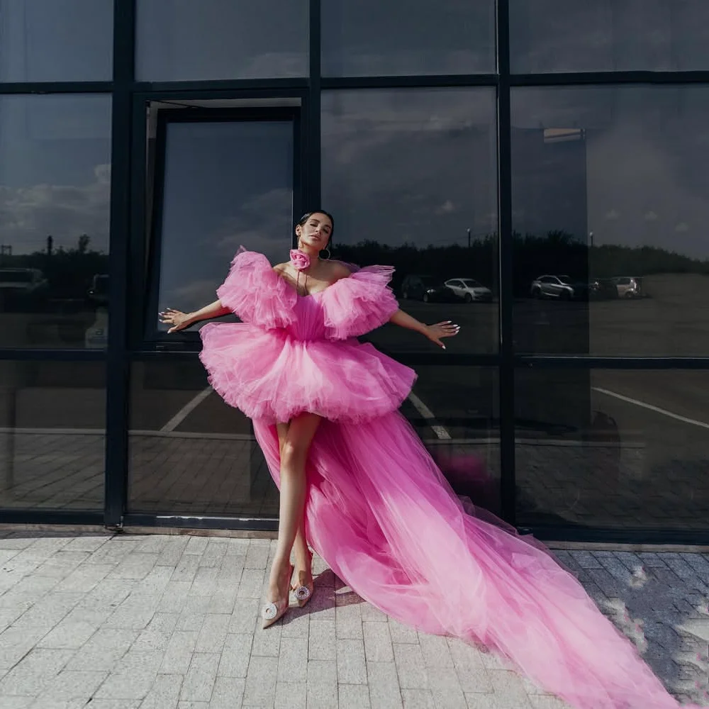 Vestidos de fiesta esponjosos bohemios, vestido de fiesta rosa Extra exuberante con hombros descubiertos, vestidos sexis de verano para mujer, vestidos de graduación altos y bajos de tul sin mangas