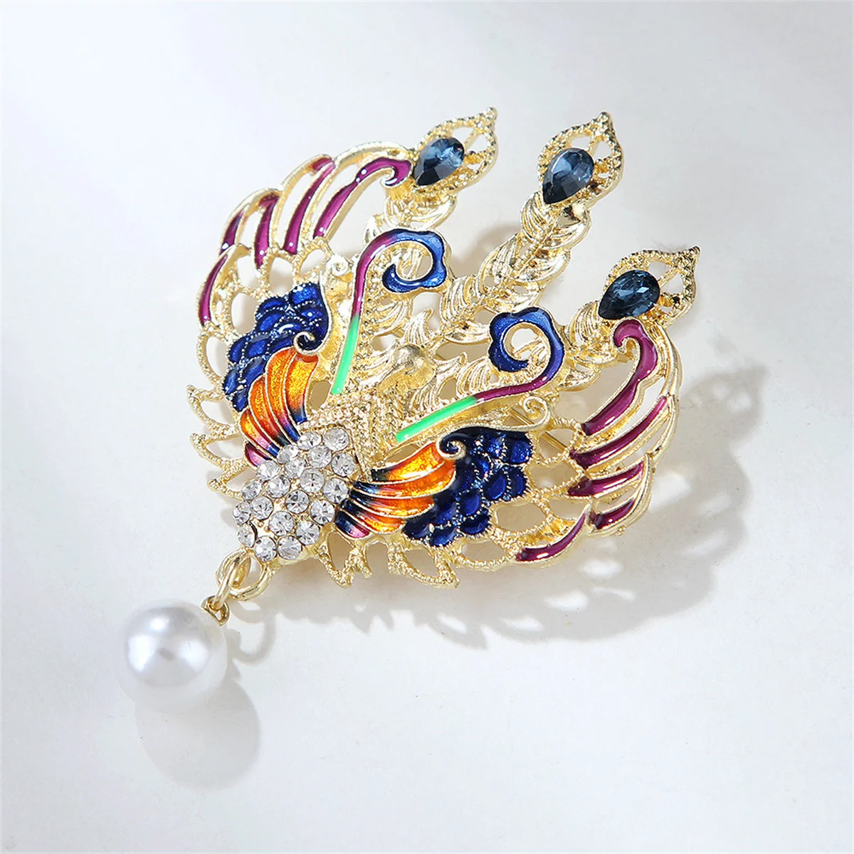 

Vintage Elegant Peacock Brooch Exquisite Luxury Pin for Men and Women Creative Y2K Jewelry Accessories Fashion Party Trendy Gift