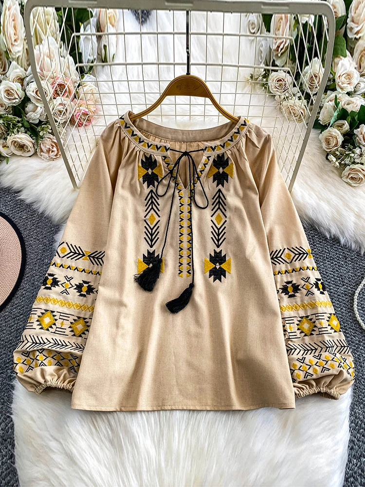 

Women's Autumn Winter Blouse Bohemian Retro Artistic Geometric Embroidery O-Neck Shirt Loose Lantern Long Sleeved Top BL279