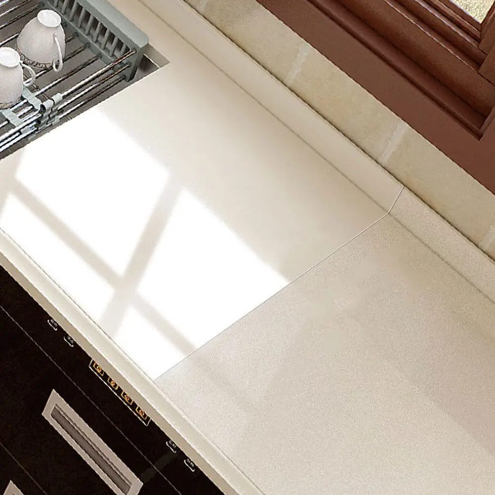 1 Roll Transparent Waterproof Oil-Proof Kitchen Sticker Self-Adhesive Wall Protector Peel and Stick Clear Backsplash Protector view 5