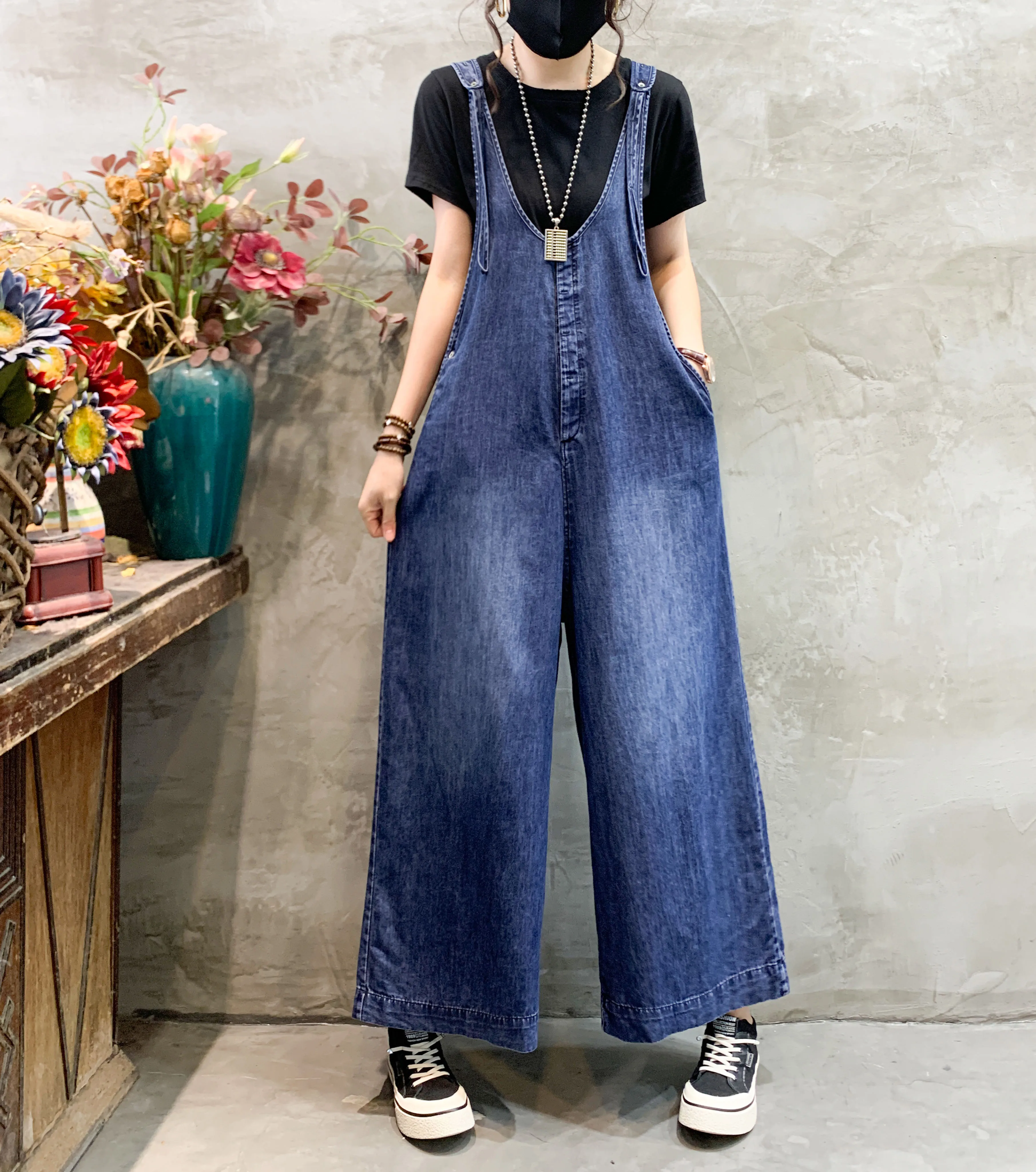 

European Style Denim Jumpsuit Women's New Fashionable High Waisted Straight Leg Wide Leg Pants Versatile Loose Overalls Pants