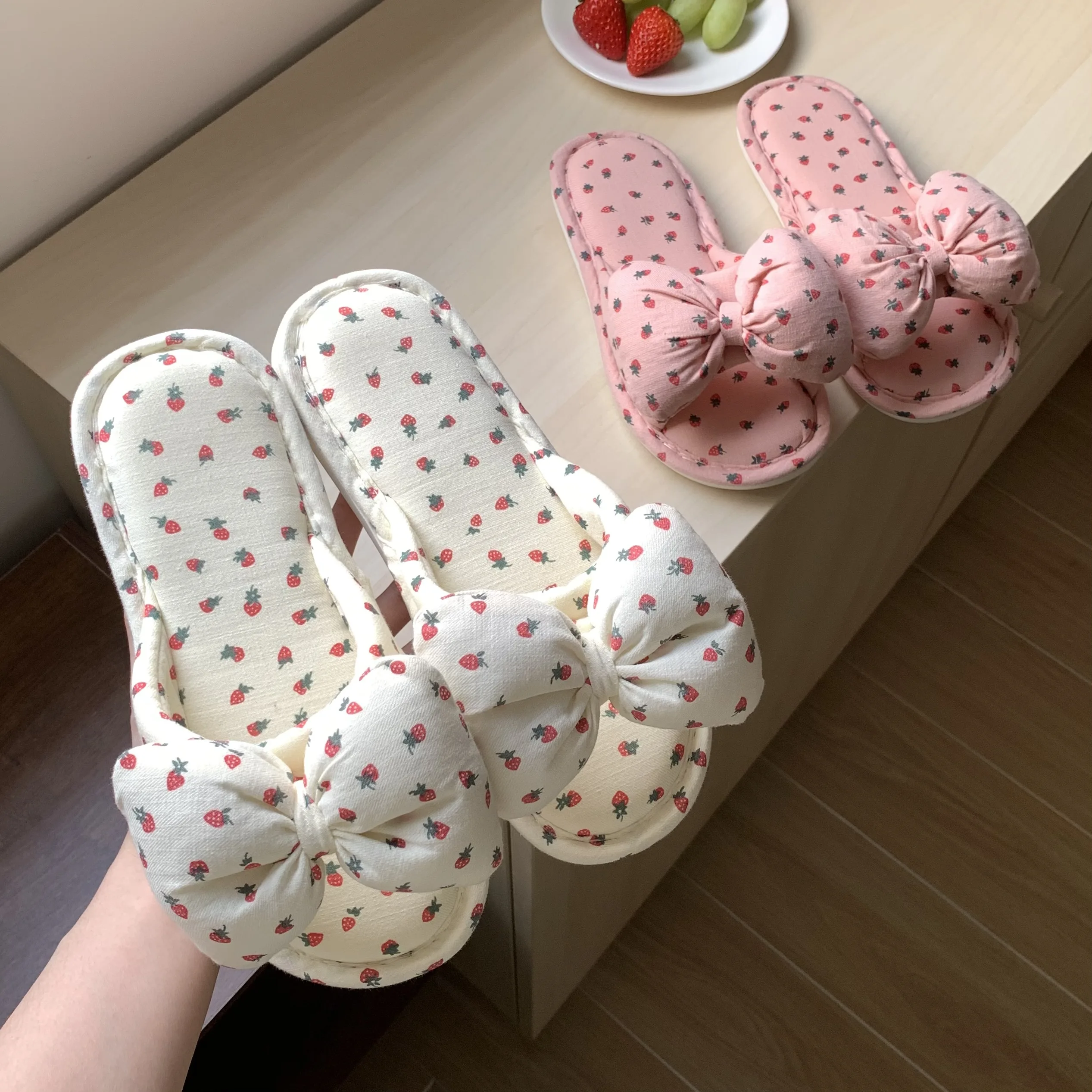 XIXITIAO Bow Home Slippers For Women NEW Fashion Girly Style Cute Strawberry Design Indoor Footwear Comfortable Flat Floor Shoes