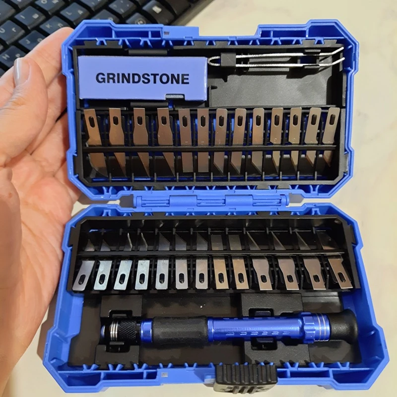 

29pcs Carving Knife Set Carbon Steel Craft Artwork Engraving Wood Spoon Cutter Set Model Repair Multipurpose Sculpture Scalpel