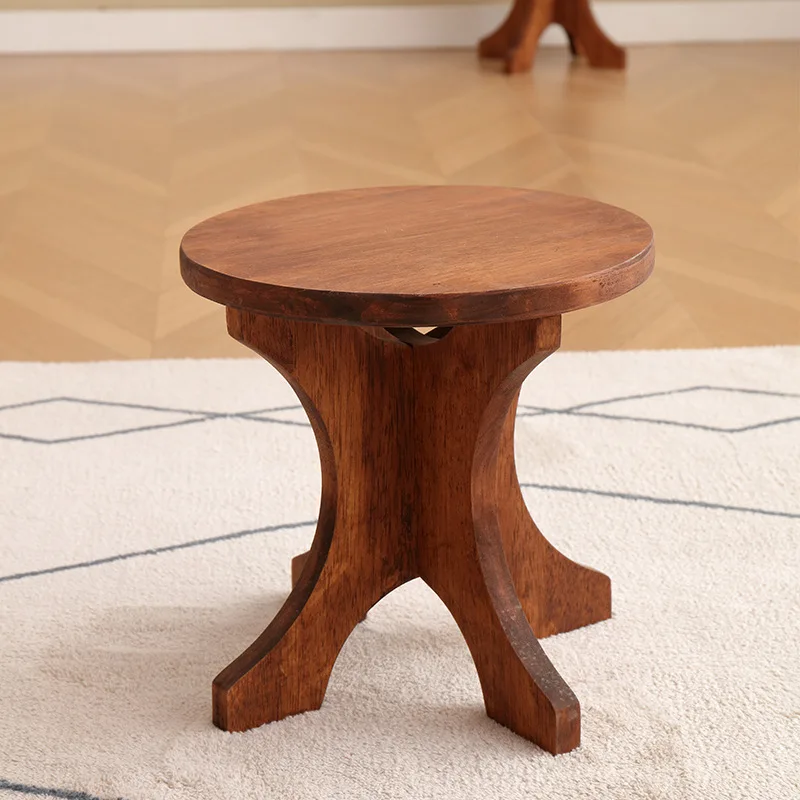 Solid Wood Stool Modern Simple Oak Mini Table Stool Creative Log Small Bench Retro Home Living Room Low Round Chair Decoration