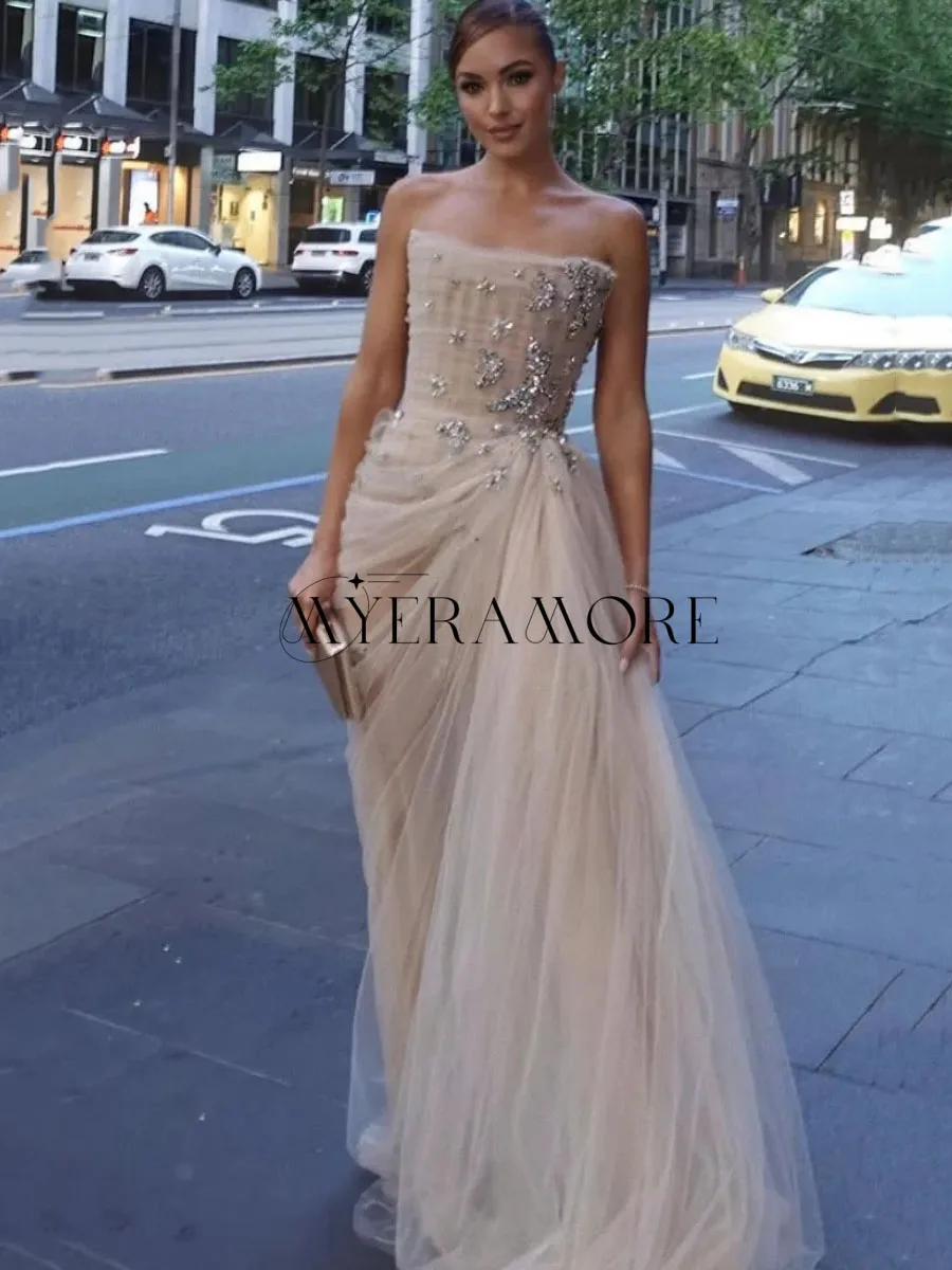 Wunderschöne trägerlose Abendkleider, Tüll, Meerjungfrau, Perlen, Seitenschlitz, Falten, Promi-Abschlussballkleider, individuell gestaltet