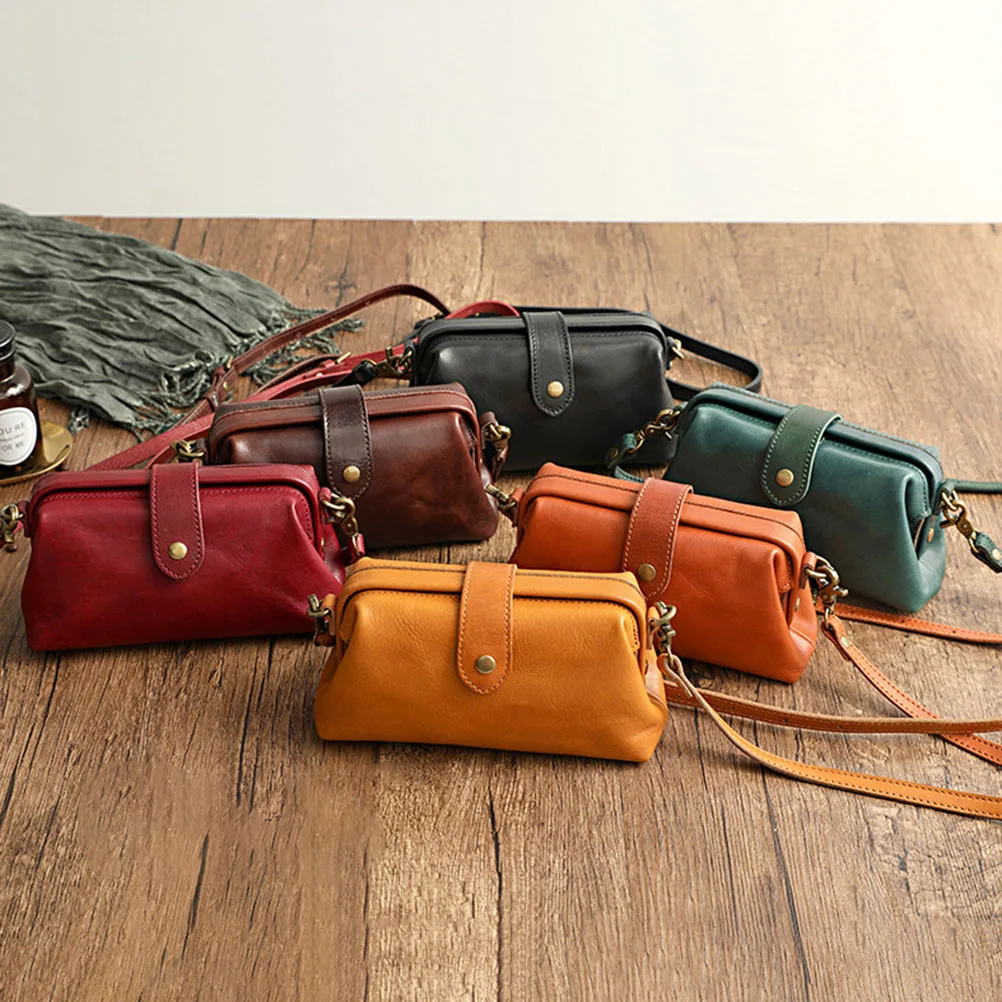 Casual Leather Shoulder Bags Retro Handmade Doctor Bag Clutch Crossbody Bag Women Vintage Style Travel Handbags Messenger