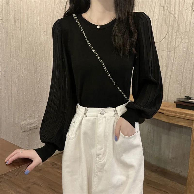 Suéter de malha de retalhos de manga comprida plissada Top base de cor sólida fina