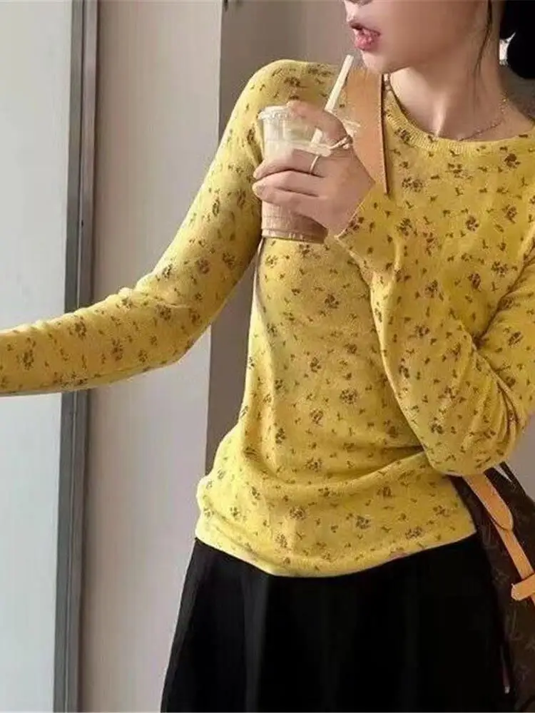 

Korean Sle Retro Dopane Floral Long Sve Slim Fit T-irt Women's Autumn Winter Inner Wear Casual Faion plus Size