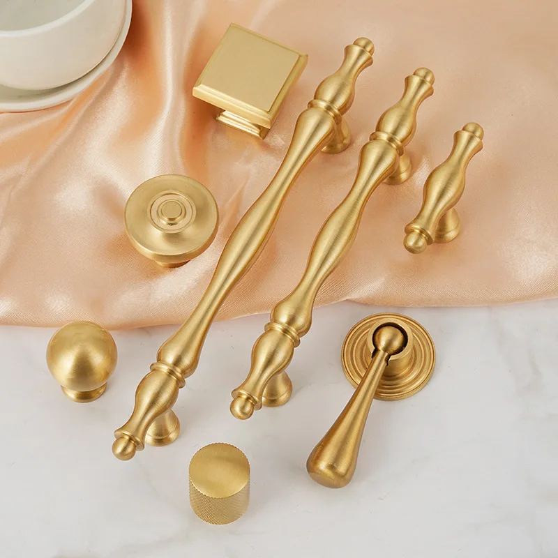 

Brass solid pull handles for cabinet doors wardrobes shoe cabinets and drawer cabinets European style surface-mounted handles