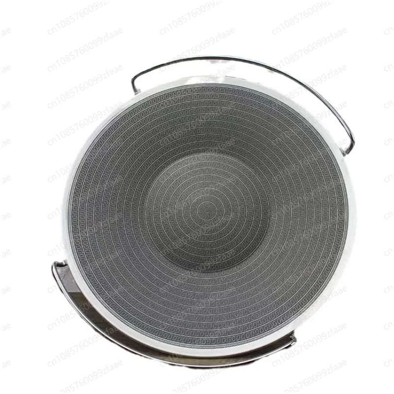 Three-layer steel integrally formed frying pan, non-stick baking pan