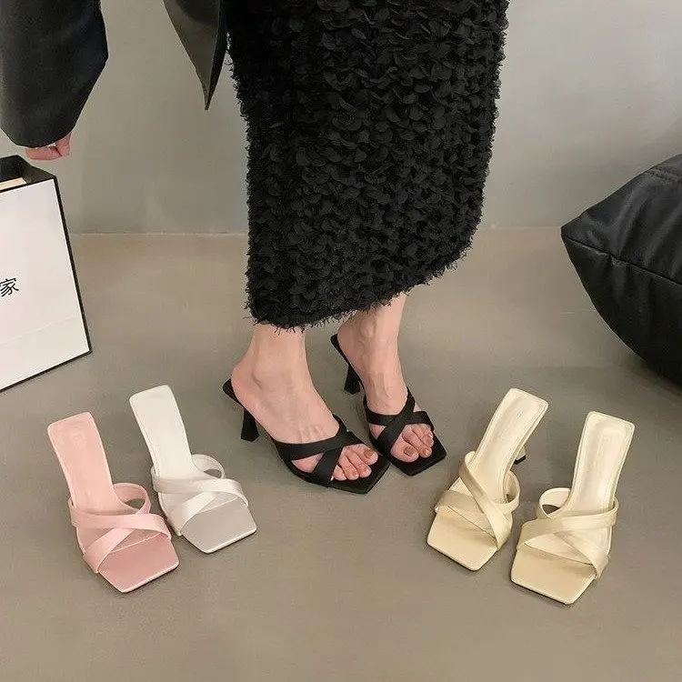 Low Female Shoes Womens Slippers Outdoor Cross-Tied Thin Heels Lady Med Square Toe Rubber Flip Flops Slides 2025 Girl Hawaiian R image 5