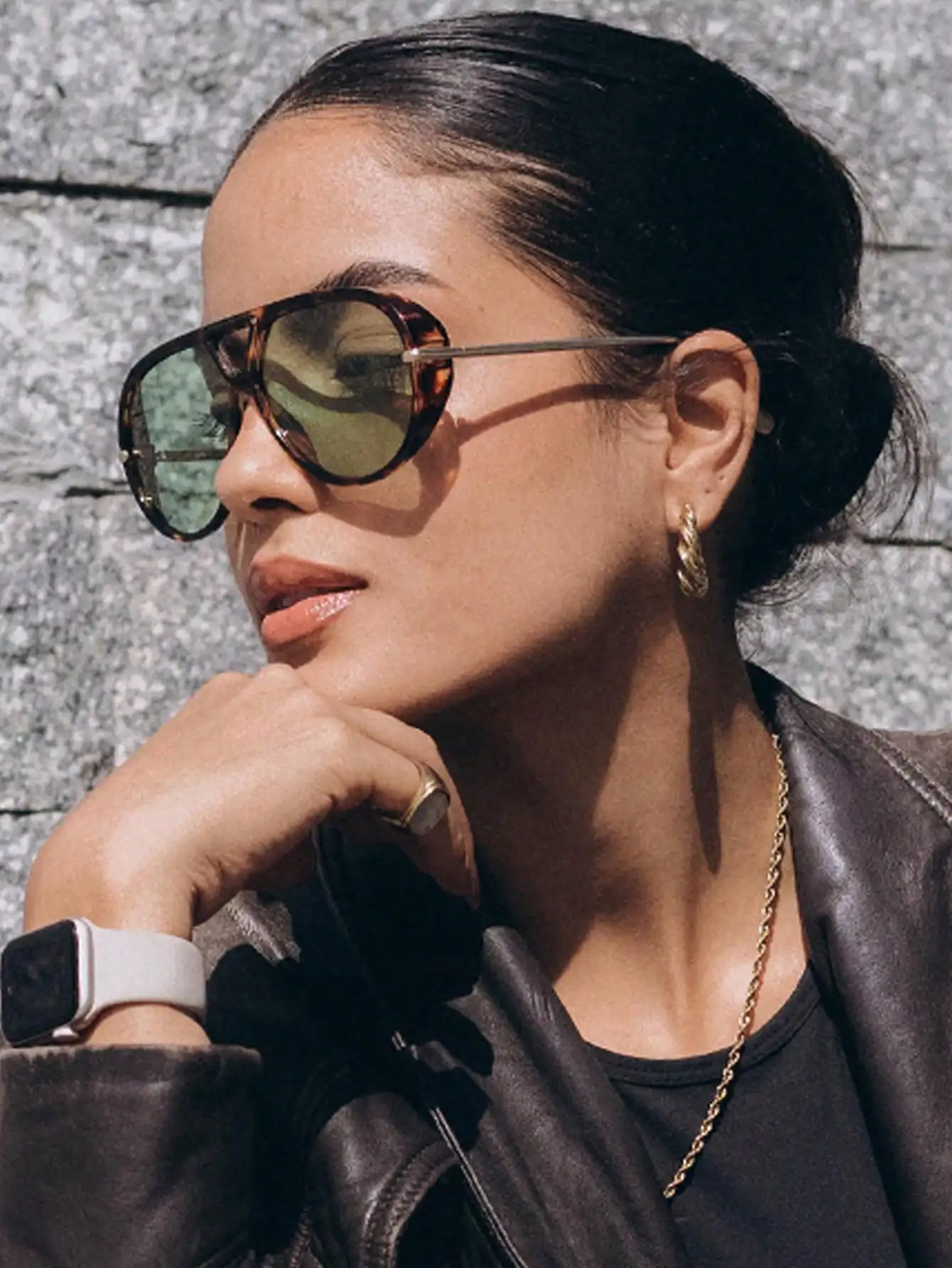 

Oversized Shield Sunglasses with Tortoiseshell Frame and Green Lens