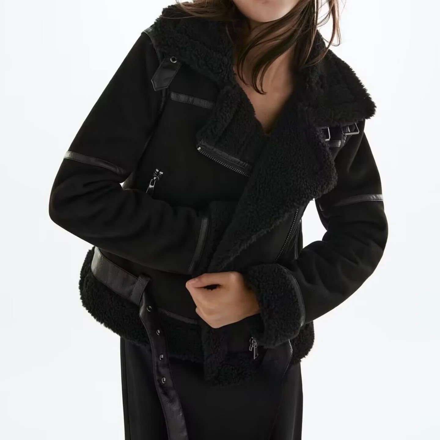 Manteau de moto en fourrure d'agneau pour femme, manteau Long en cuir et fourrure intermé, nouvelle collection automne 2025