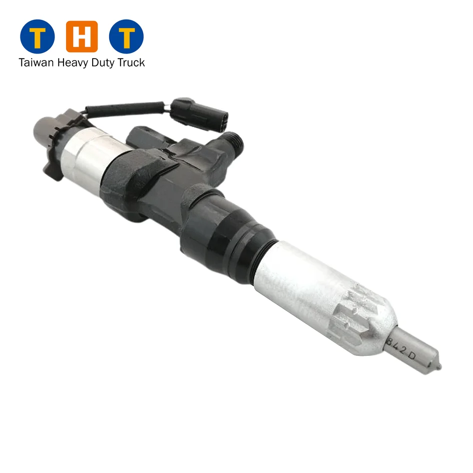 Fuel Injector 095000-6593 Truck Engine Parts For Hino JO8E SK300-8 SK330-8 Diesel Engine