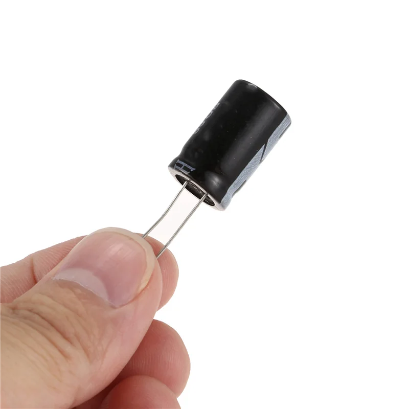 50 Pcs Black 2200Uf 25V Radial Aluminum Electrolytic Capacitors 1.3 X 1.3 X 2.1Cm-ABJU