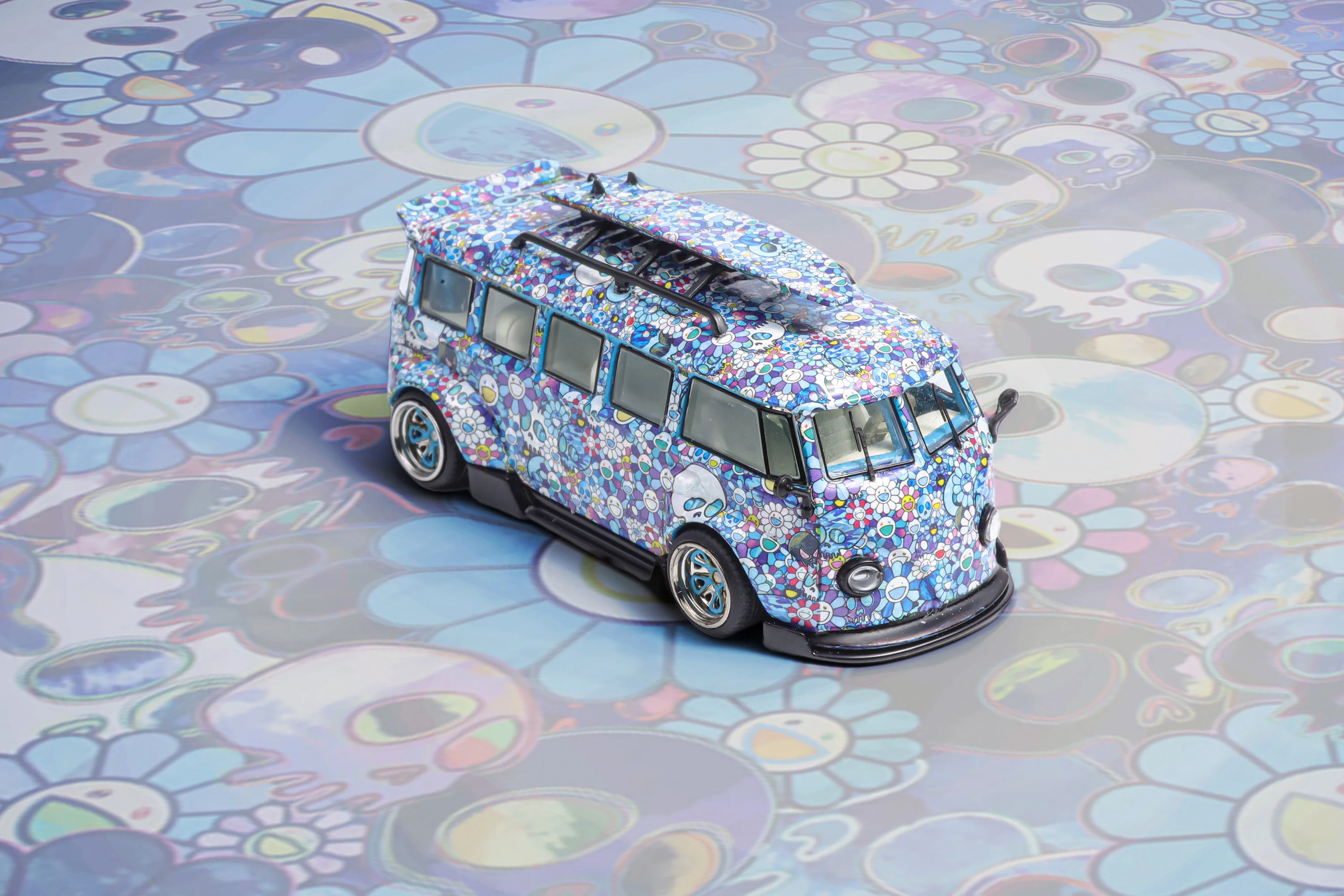 

Liberty64 1:64 T1 van Kombi Wide Body Dark Sunflower Coating Литая под давлением модель автомобиля