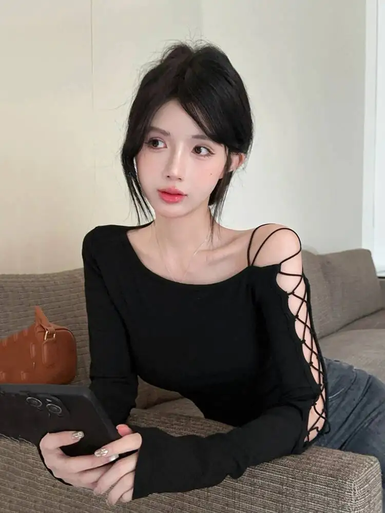

Women Base Layer Crop Top 2025 Autumn New Niche Design Top Red One Shoulder Cutout Slim Fit Long-Sleeve Basic Layering Tee