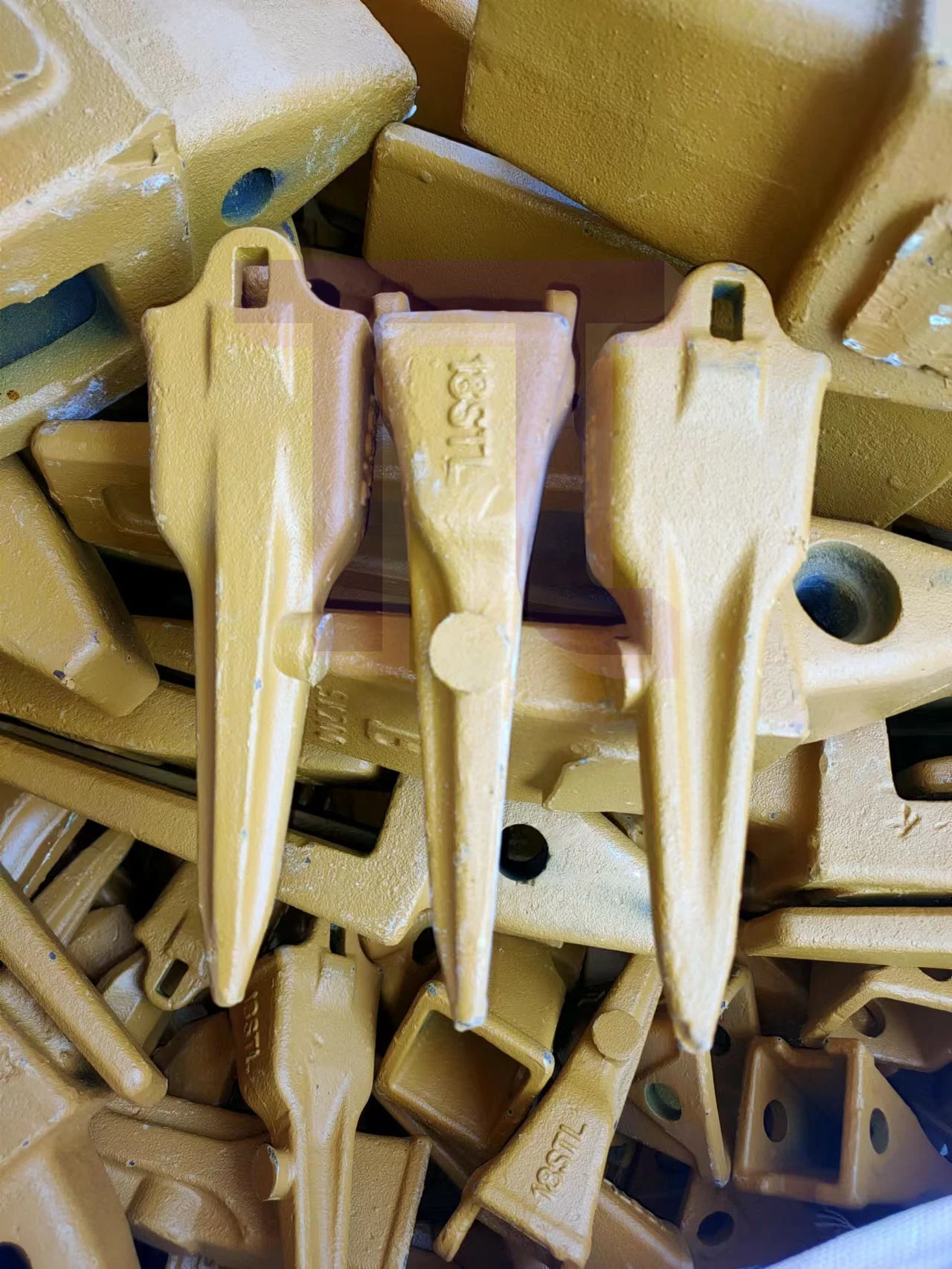 18S Ice Break Teeth Holder 18S Flat Teeth Block TL18 Conical Teeth Holders Rock Tooth Holder