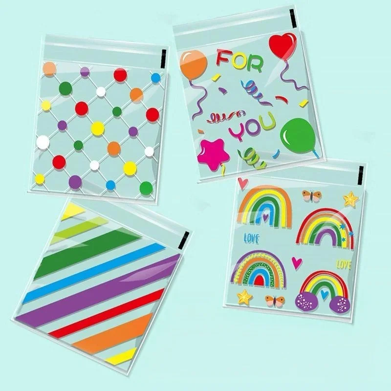 100 sacs à biscuits auto-scellables pour l'emballage, sacs en cellophane arc-en-ciel pour cadeaux, emballage pour la Saint-Valentin et les anniversaires