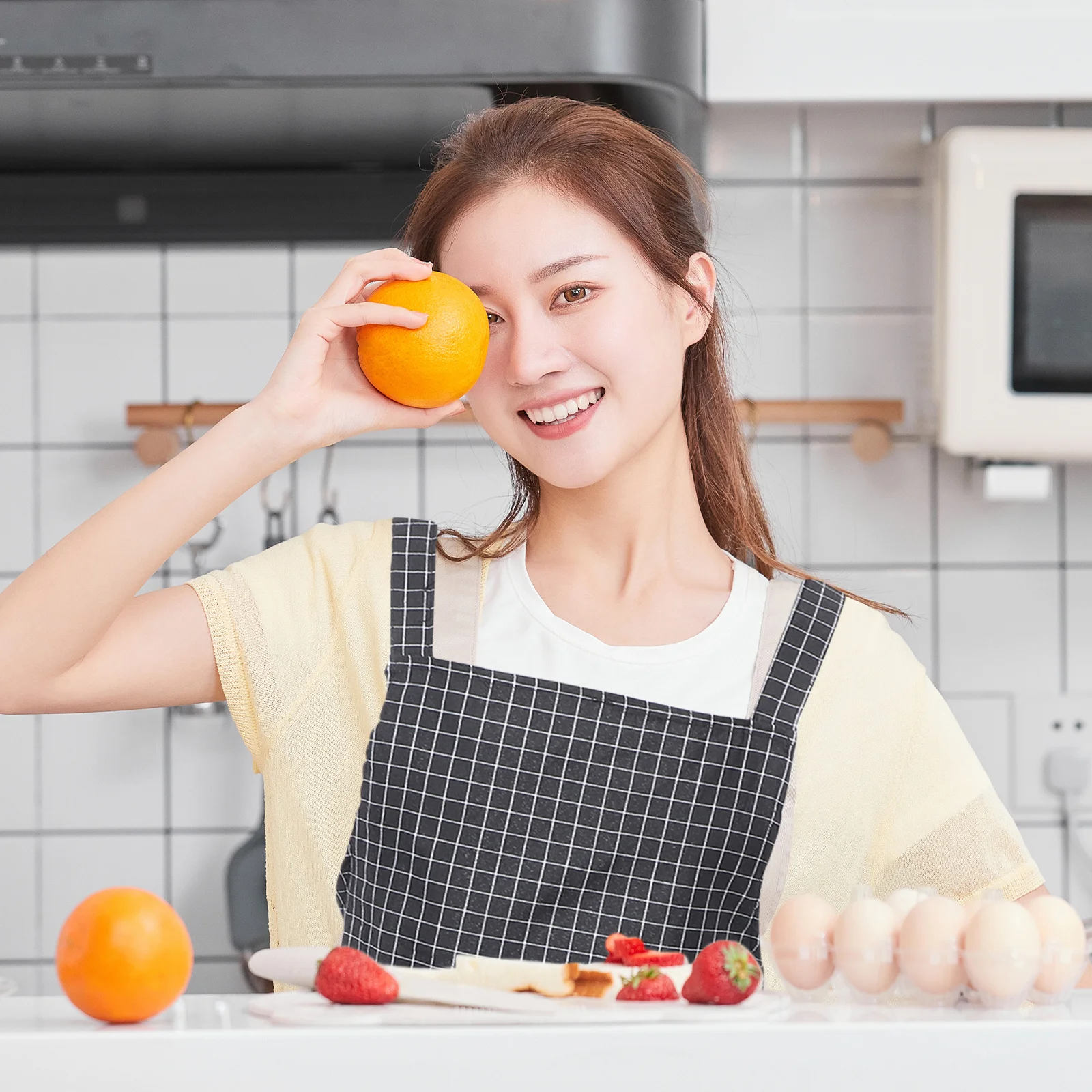 

Apron for Women Men Stylish Cross Back Cloth Apron with Large Pocket Bartender Chef Hairdresser Salon Kitchen Grill Painting