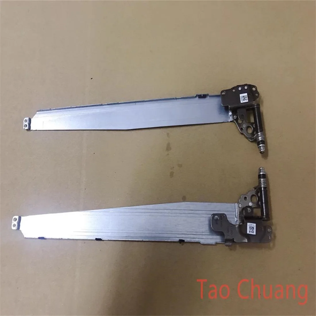 

FOR DELL Inspiron 3501 3505 3500 5593 5594 screen axis hinge 0CCTXP 081JF7