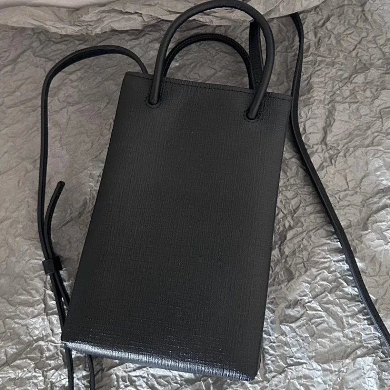 

High Quality Luxury Genuine Leather Designer Shoulder Handbag Large Capacity Commuting Cowhide Famous Brand Bags 2025 Trend