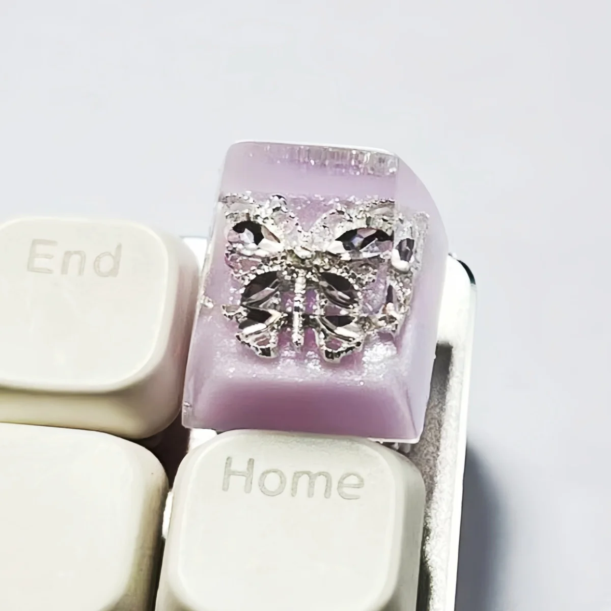 Resin Artisan Keycaps Mechanical Keyboard DIY Translucent Butterfly Keycaps Custom Pretty Girl ESC Keys Gift Single SA R1 Keycap