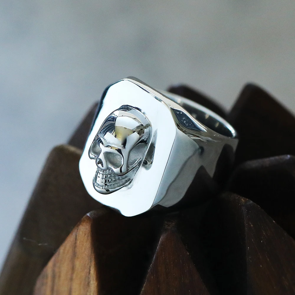 القوطية الشرير الهيكل العظمي خ - مراجعة Gothic Skull Ring وسعره