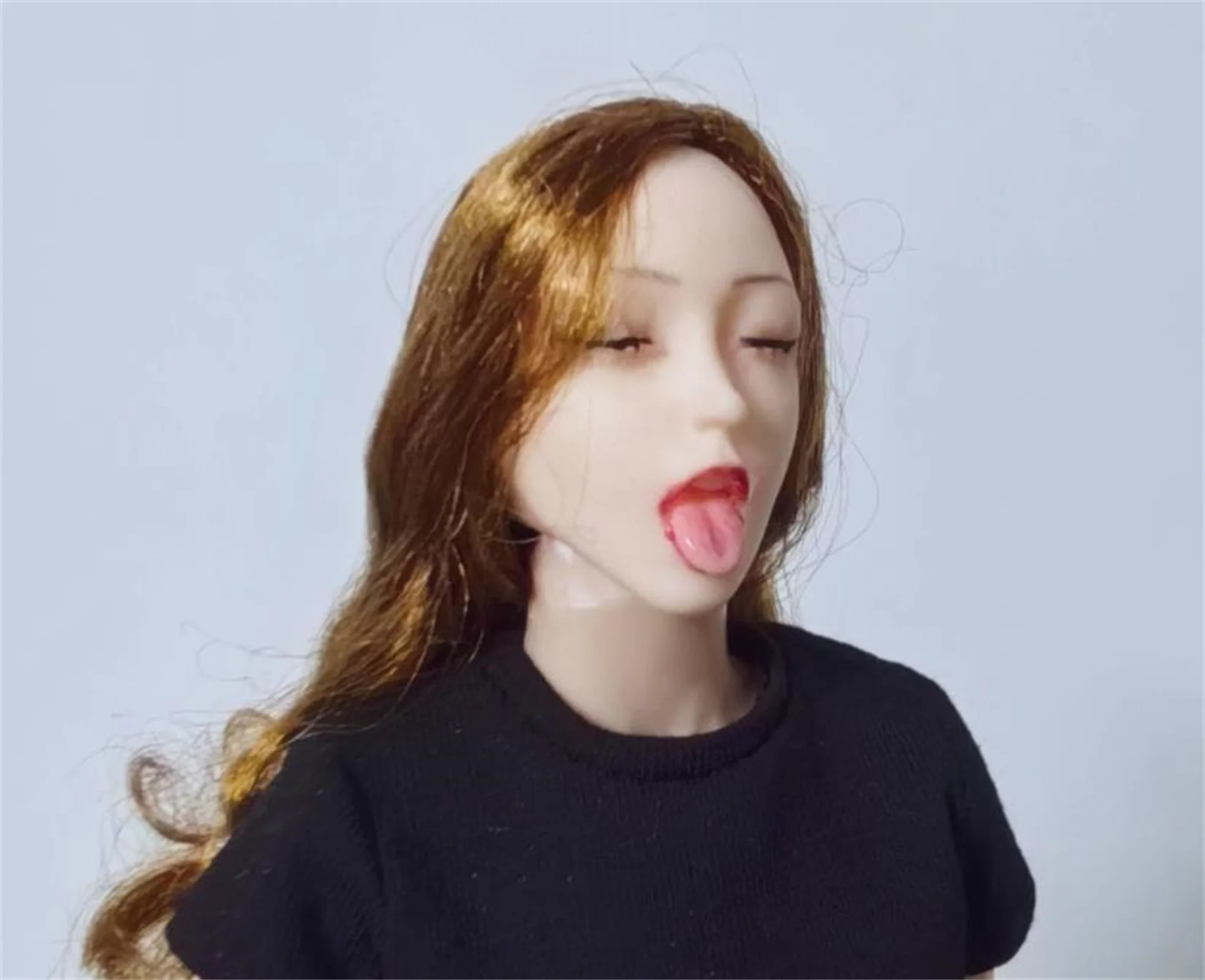 

Симпатичный язычок для девочек в масштабе 1/6. Модель Out Expression подходит для 12-дюймовой фигурки женщины-солдата PH TBL