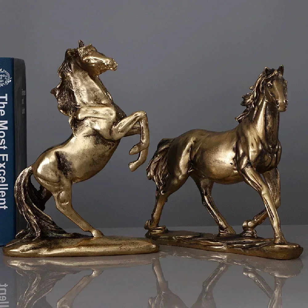 

Vintage Horse Ornaments Home Entrance Study Desk Decoration Animal Interior Figurine Horse Sculpture Retro Art Living Room Decor